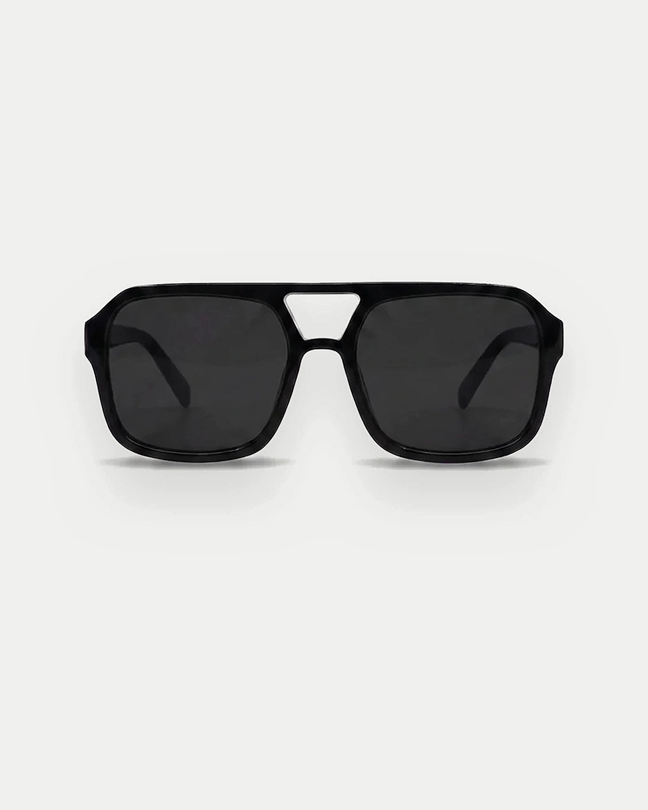#color_Noir